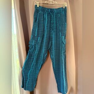 Manaola cargo style pant in Nihoku print